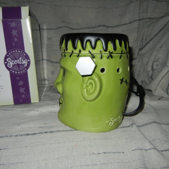 Retired HALLOWEEN SCENTSY "HE'S ALIVE" Frankenstein - Picture 3 of 4